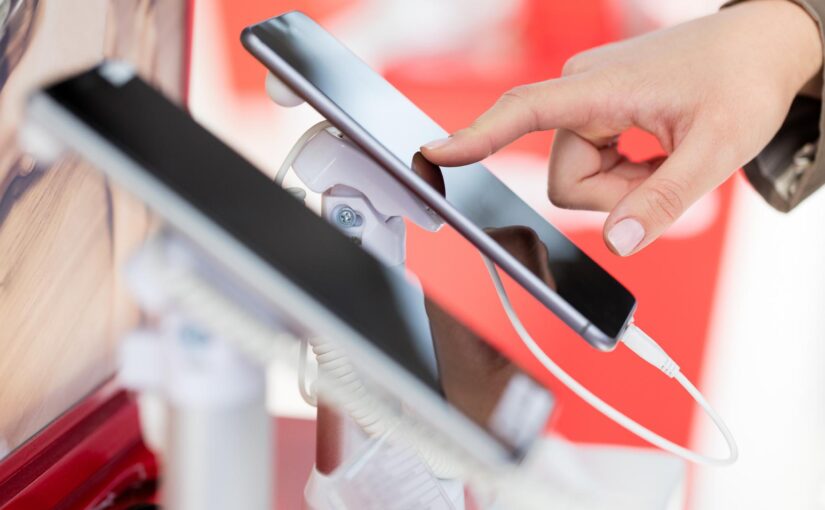Comment éviter les pièges des offres de téléphonie chez SFR